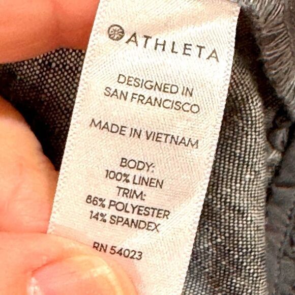 Athleta Bali Linen Ankle Cuffed Pants. Gray. Size 6. - Picture 7 of 9